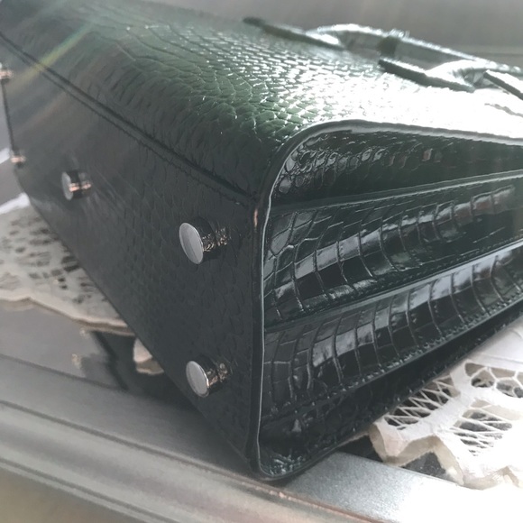 Saint Laurent Sac Du Jour Baby Croc-Embossed Bag - Picture 5 of 8